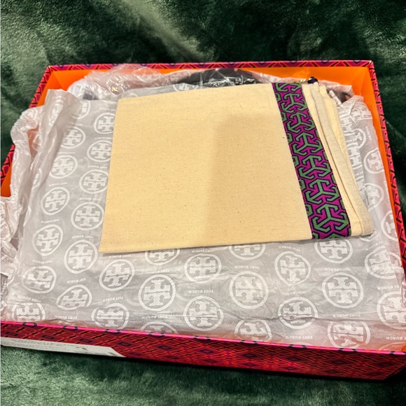 Tory Burch MILLER 90MM LUG SOLE BOOTIE - Picture 7 of 9